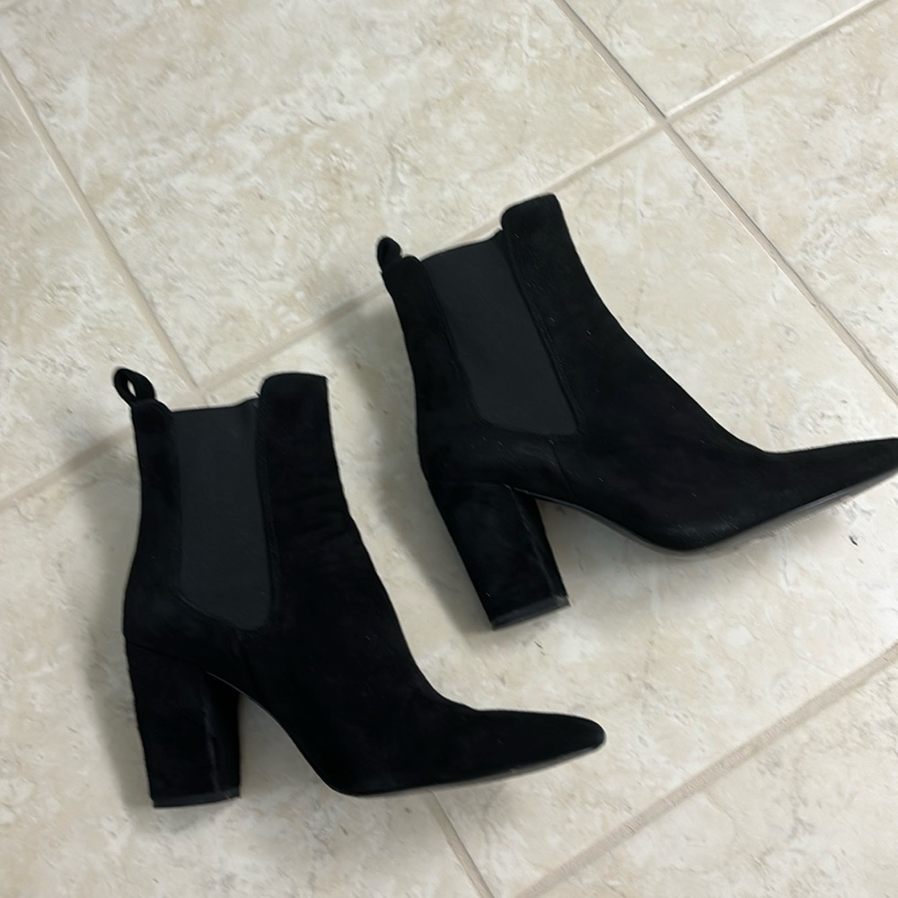 Black suede Steve Madden boots